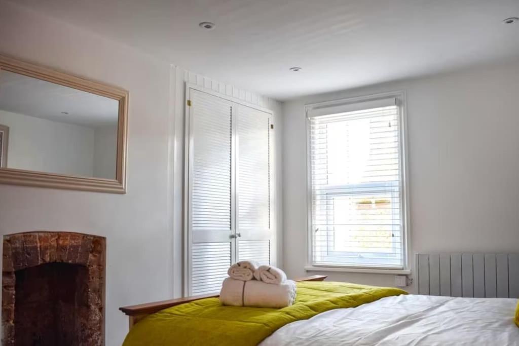 Beautiful Renovated Cottage In Mersham Ashford Kent Buitenkant foto