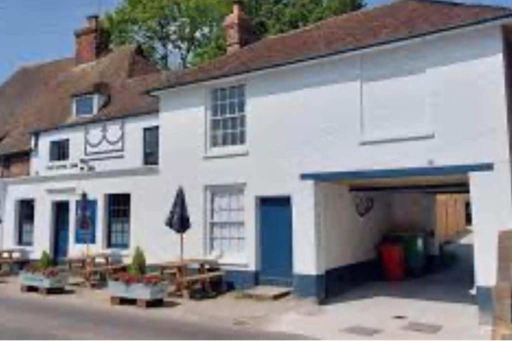 Beautiful Renovated Cottage In Mersham Ashford Kent Buitenkant foto