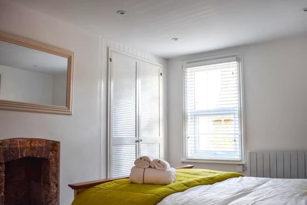 Beautiful Renovated Cottage In Mersham Ashford Kent Buitenkant foto