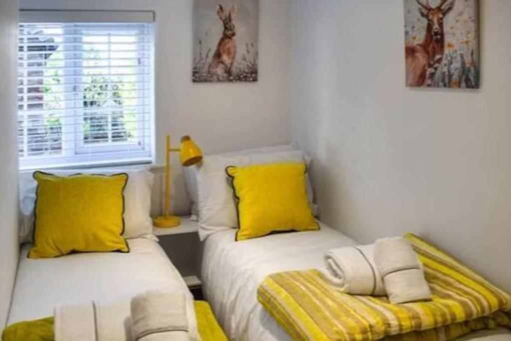 Beautiful Renovated Cottage In Mersham Ashford Kent Buitenkant foto
